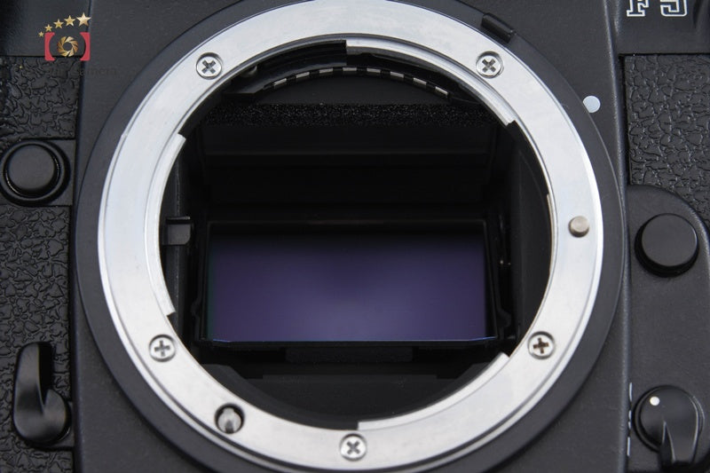 Nikon F5 35mm SLR Film Camera Body