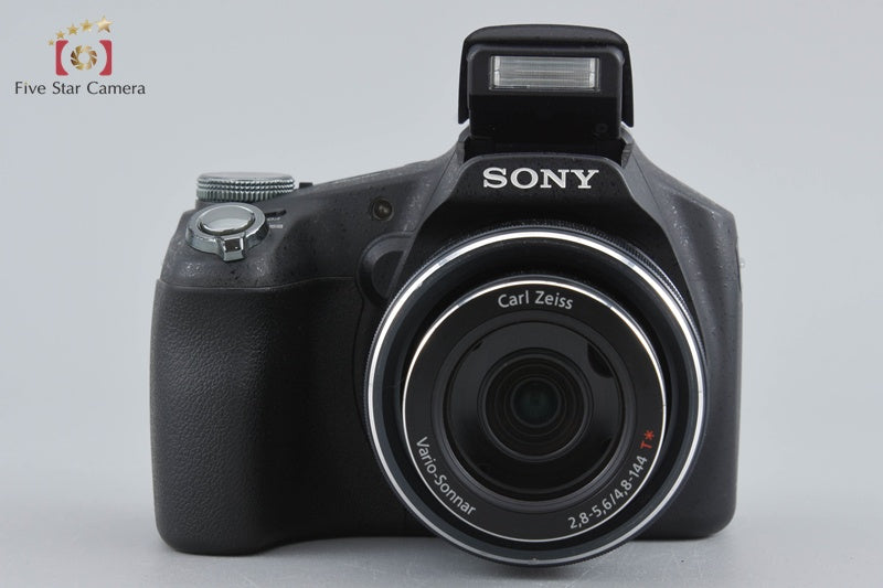 Sony Cyber-Shot DSC-HX100V 16.2 MP Digital Camera [Japanese Language Only]