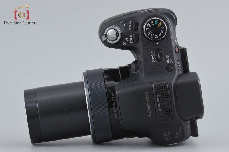 Sony Cyber-Shot DSC-HX100V 16.2 MP Digital Camera [Japanese Language Only]