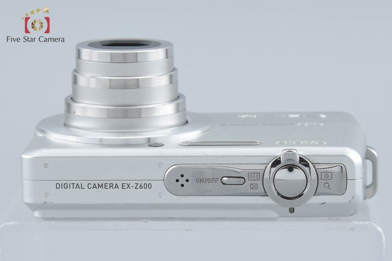 Casio EXILIM ZOOM EX-Z600 Silver 6.0 MP Digital Camera