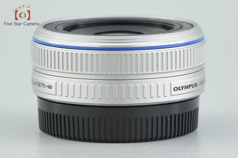 Olympus M.ZUIKO DIGITAL 17mm f/2.8 Silver