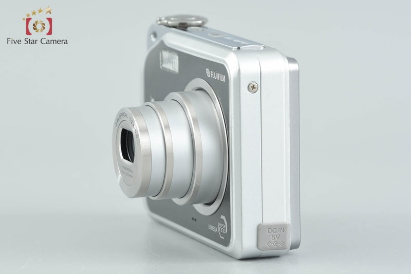 Fujifilm FinePix V10 Gun Metallic 5.1 MP Digital Camera