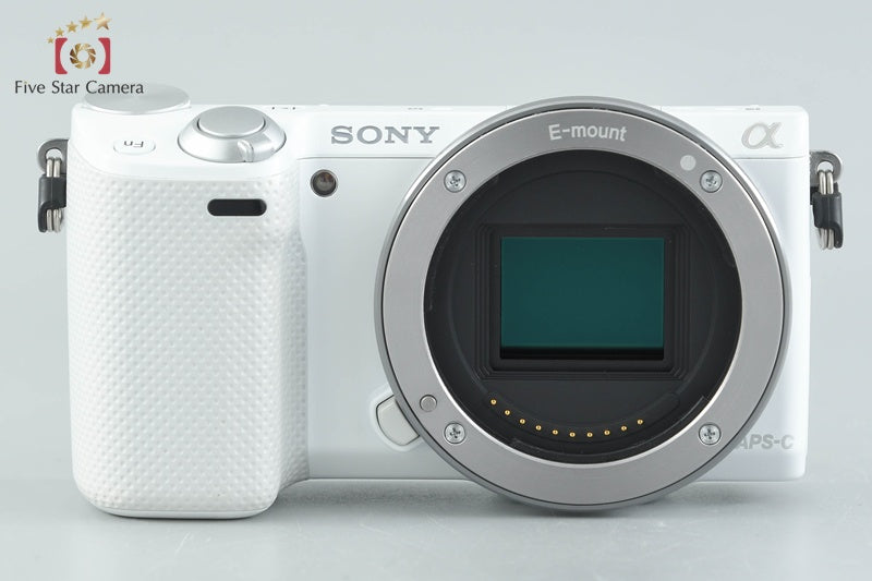 "Count 3,621" Sony α NEX-5R White 16.1 MP 16-50 Lens [Multiple Languages]