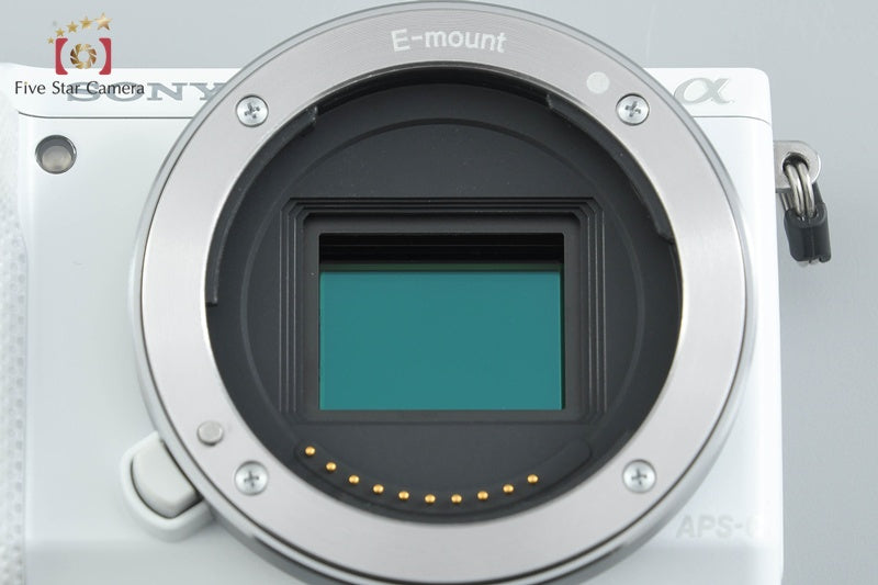 "Count 3,621" Sony α NEX-5R White 16.1 MP 16-50 Lens [Multiple Languages]