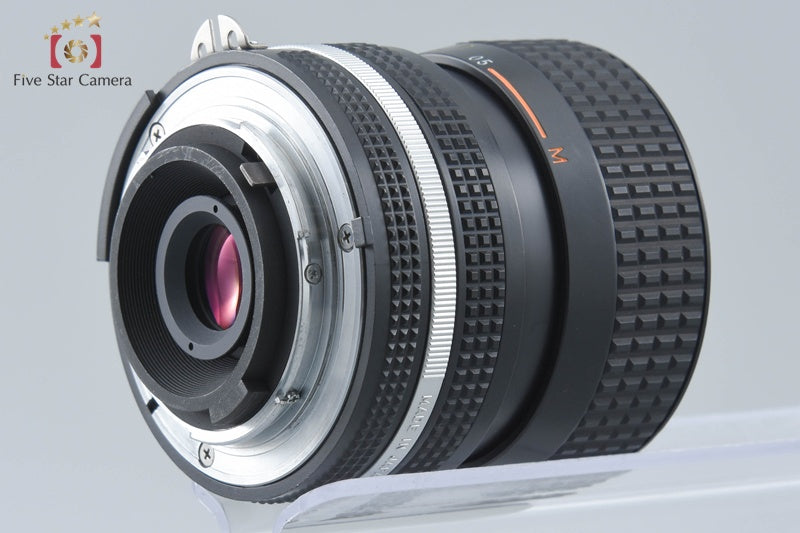 Nikon Ai-S Zoom NIKKOR 35-70mm f/3.3-4.5