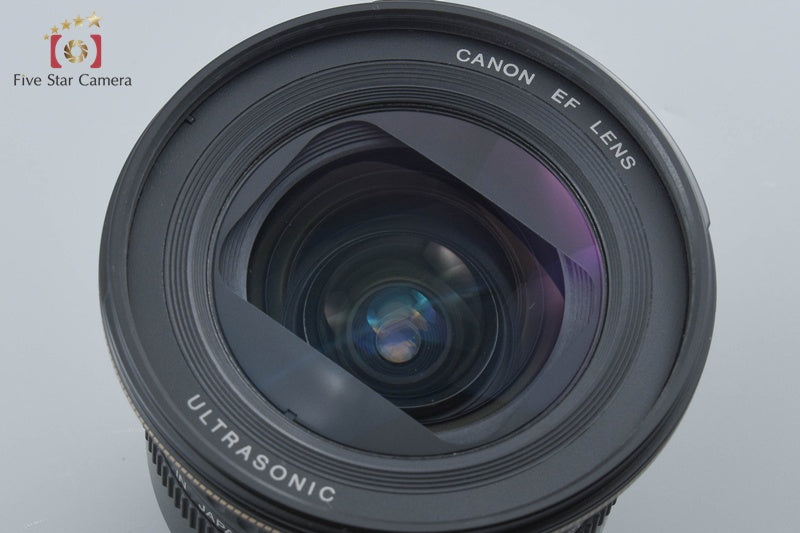 Canon EF 20-35mm f/3.5-4.5 USM