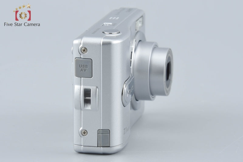 SANYO Xacti DSC-S7 7.1 MP Digital Camera [Japanese Language Only]