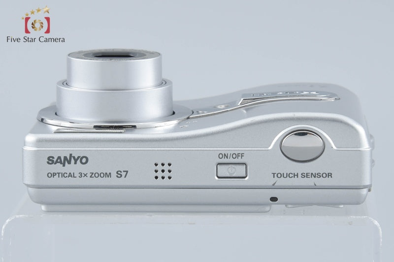 SANYO Xacti DSC-S7 7.1 MP Digital Camera [Japanese Language Only]