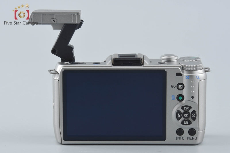 "Shutter count 933" PENTAX Q7 Silver 12.4 MP Digital Camera 5-15 Lens