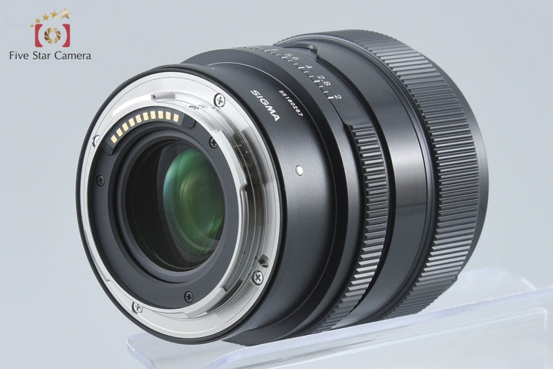 Sigma 65mm f/2 DG DN Contemporary for Leica L Mount