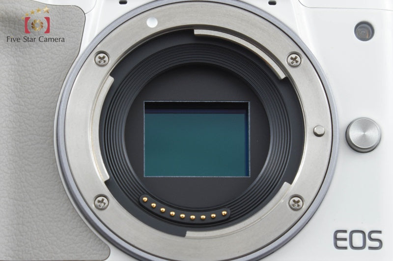 "Count 3,000" Canon EOS Kiss M / M50 White 24.0 MP 15-45 IS STM Lens w/ Box