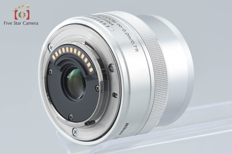 "Shutter count 227" Nikon 1 J4 Silver 18.4 MP Digital Camera 10-30 Lens w/ Box