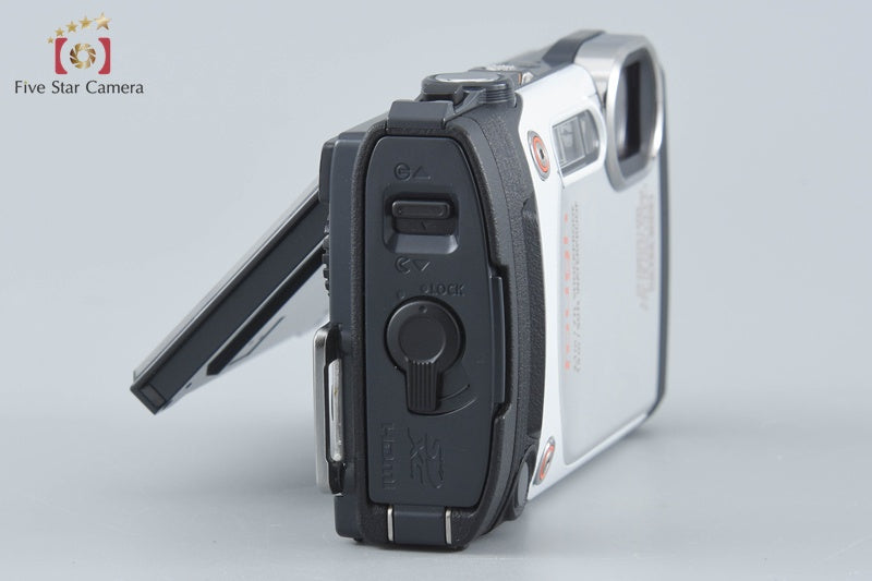 Olympus STYLUS TG-860 Tough White 16.0 MP Digital Camera