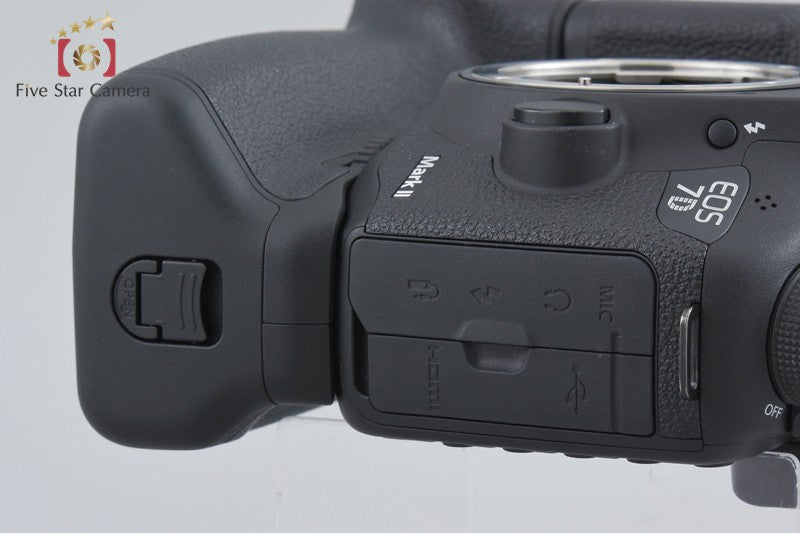"count 5,894" Canon EOS 7D Mark II 20.2 MP DSLR Camera + BG-E16 Battery Grip