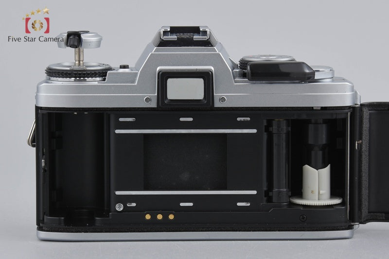 Minolta X-700 Silver 35mm SLR Film Camera Body