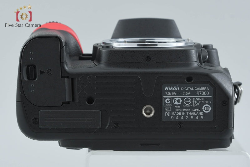 "Shutter count 1,979" Nikon D7000 16.2 MP Digtal SLR Camera Body