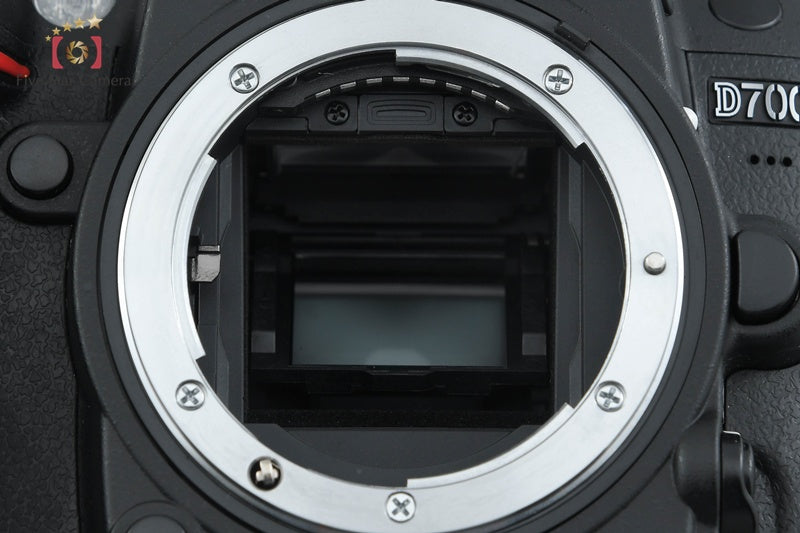 "Shutter count 1,979" Nikon D7000 16.2 MP Digtal SLR Camera Body