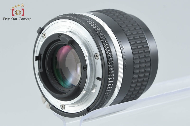 Nikon Ai-S NIKKOR 85mm f/2