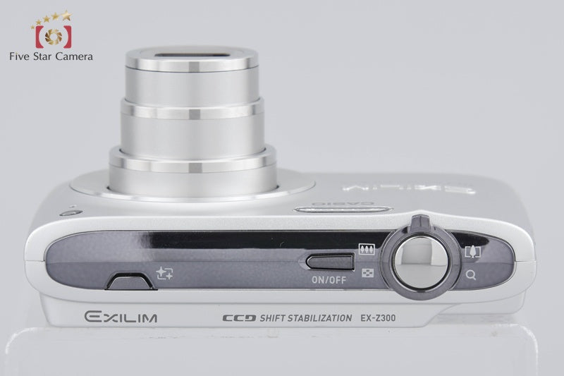 Casio EXILIM ZOOM EX-Z300 Silver 10.1 MP Digital Camera w/ Box