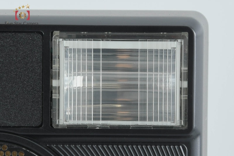 Polaroid 690 Instant Film Camera