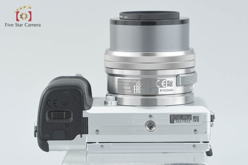 SONY α6400 ILCE-6400L Silver 24.2 MP 16-50 Lens [Japanese Language Only]