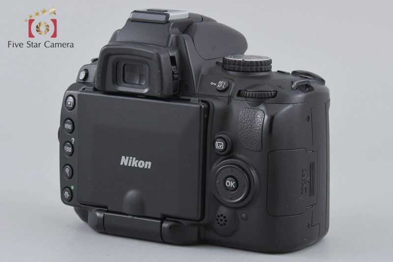 Shutter count 5,140 Nikon D5000 12.3 MP DSLR Camera 18-55 55-200 VR Lenses