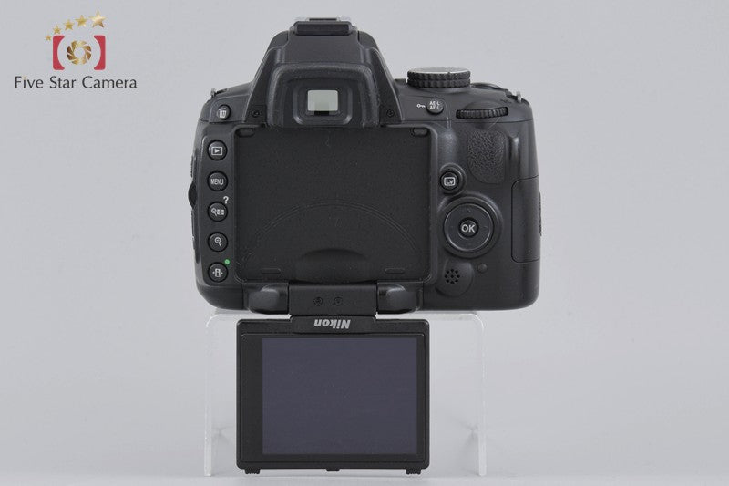 Shutter count 5,140 Nikon D5000 12.3 MP DSLR Camera 18-55 55-200 VR Lenses