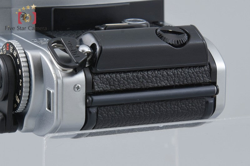 Nikon FG Silver 35mm SLR Film Camera Body