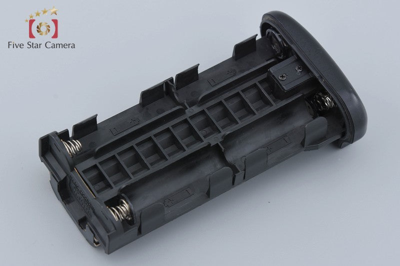 Nikon MB-40 Multi Power Battery Pack w/ Box