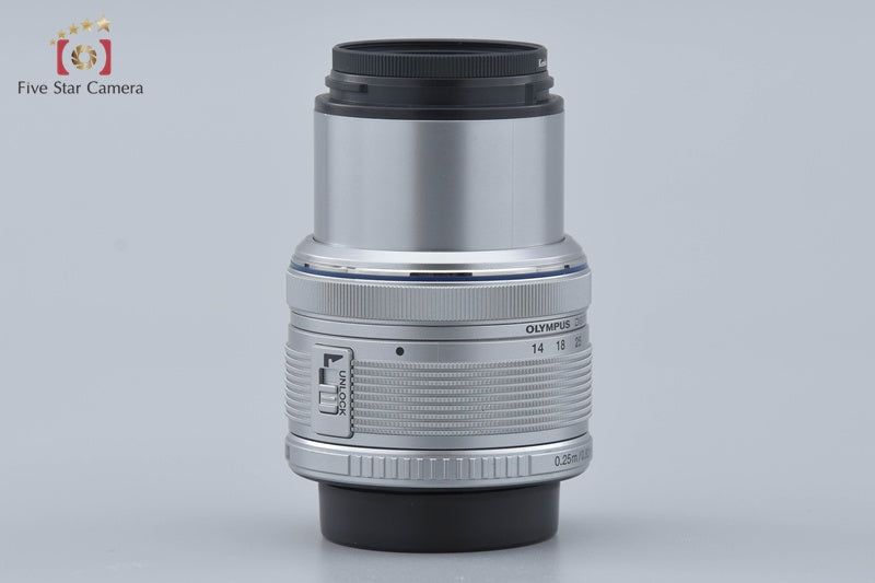 Olympus M.ZUIKO DIGITAL 14-42mm f/3.5-5.6 II R Silver