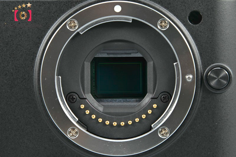 Count 1,736 Nikon 1 V1 Black 10.1 MP Digital SLR Camera [Near Mint]