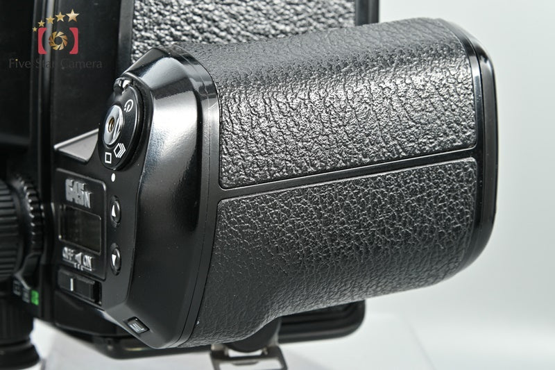 Pentax 645N Medium format camera [Very Good]