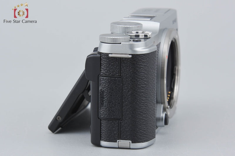 Fujifilm X-M1 Silver 16.3 MP Digital Mirrorless Camera Body