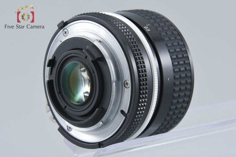 Nikon Ai NIKKOR 28mm f/2.8