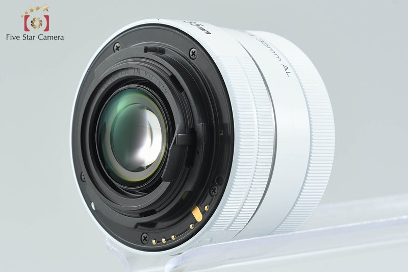 PENTAX SMC DA 35mm f/2.4 AL White