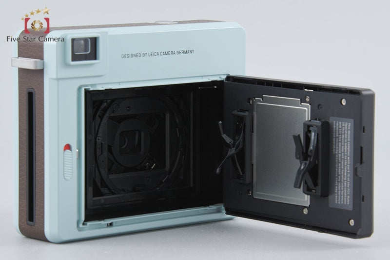 Leica SOFORT Mint 19101 Instant Film Camera w/ Box