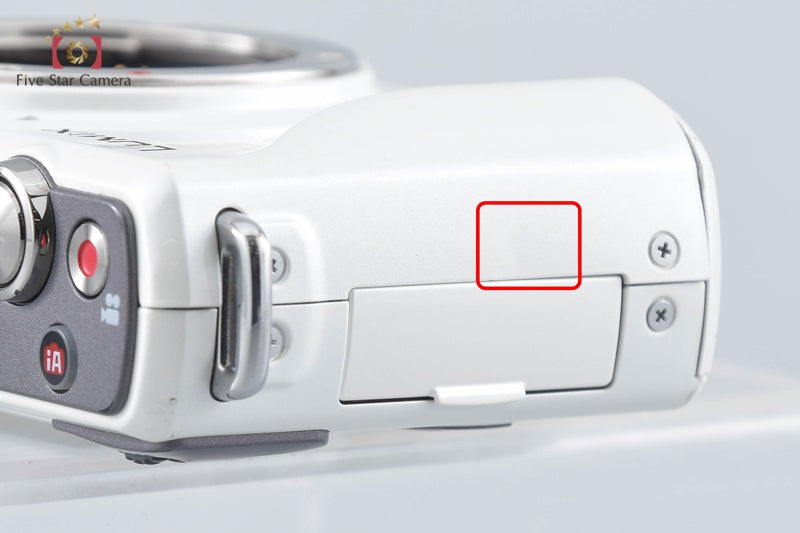 Panasonic LUMIX DMC-GF2 White Digital Mirrorless Camera [Japanese Language Only]
