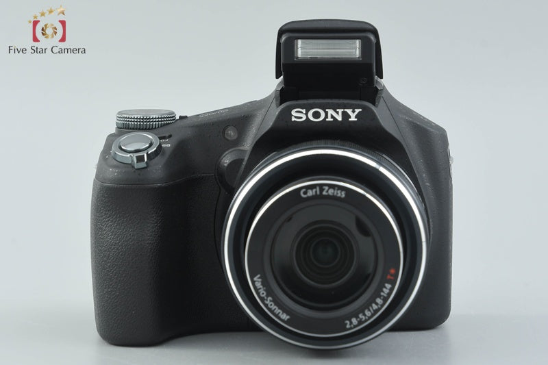 Sony Cyber-Shot DSC-HX100V 16.2 MP Digital Camera [Japanese Language Only]