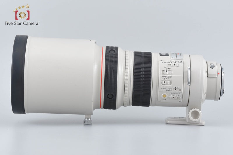 Canon EF 300mm f/2.8 L IS USM w/ Case