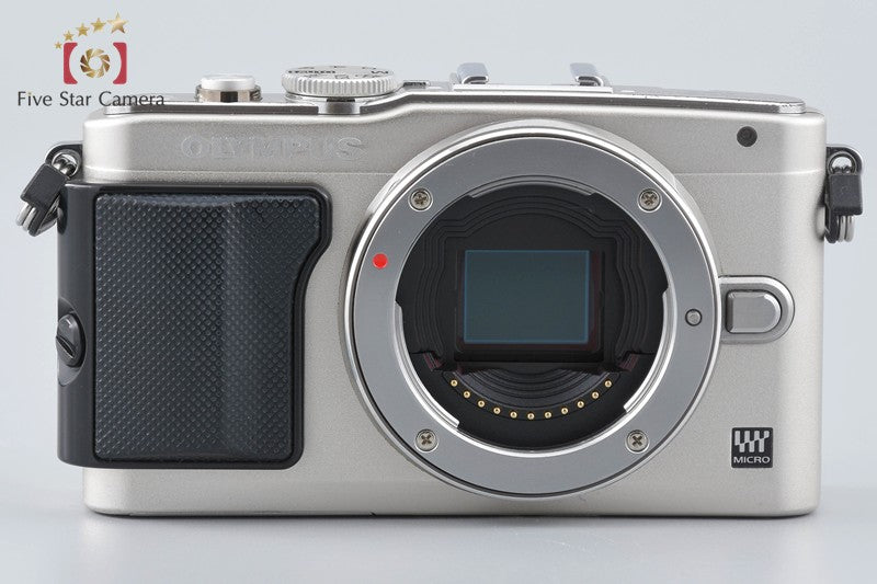 Olympus PEN Lite E-PL6 Silver 16.1 MP 14-42 40-150 Lenses