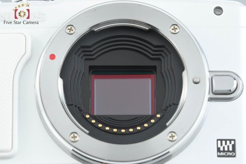 "Count 572" Olympus PEN Lite E-PL6 White 16.1 MP 14-42 EZ Lens