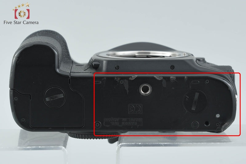 Canon EOS-1V 35mm SLR Film Camera Body