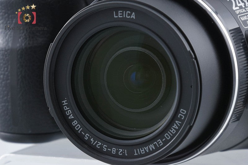 Panasonic LUMIX DMC-FZ150 12.1 MP Digital Camera [Japanese Language Only]