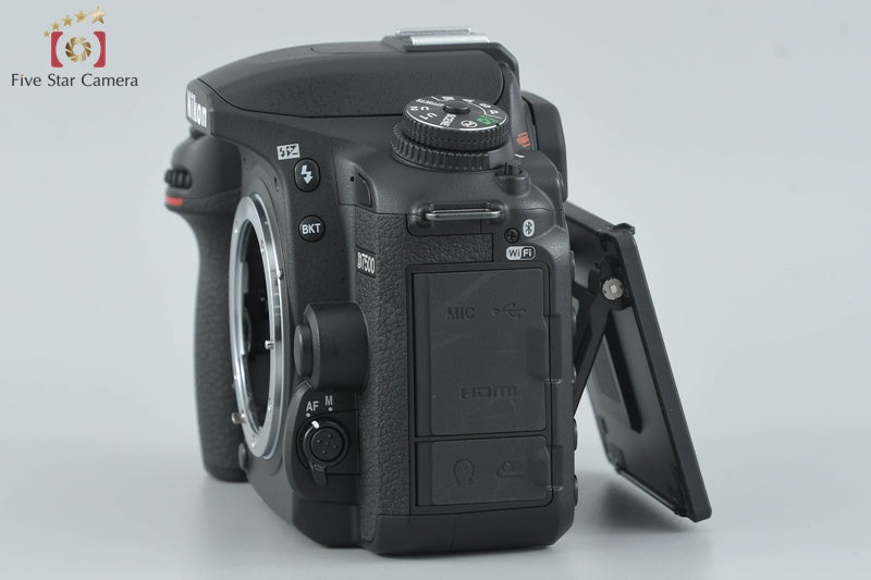 "Shutter count 842" Nikon D7500 20.9 MP Digital SLR Camera Body