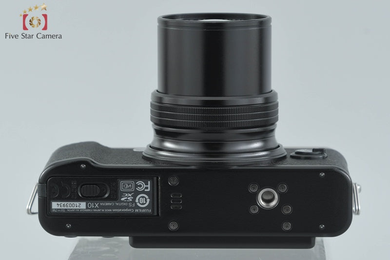Fujifilm X10 Black 12.0 MP Digital Camera w/ Box