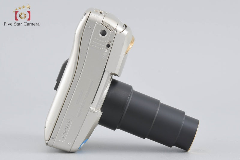 Olympus μ[mju:] ZOOM 140 Deluxe Point & Shoot 35mm Film Camera