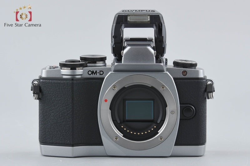 "Count 890" Olympus OM-D E-M10 Silver 16.1 MP 14-42 40-150 Lenses