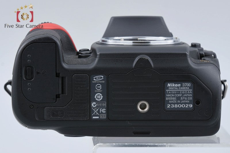 Nikon D700 12.1 MP Digtal SLR Camera Body