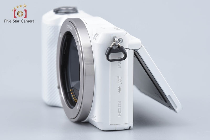 Sony α5000 ILCE-5000 White 20.1 MP Digital Mirrorless Camera International Model