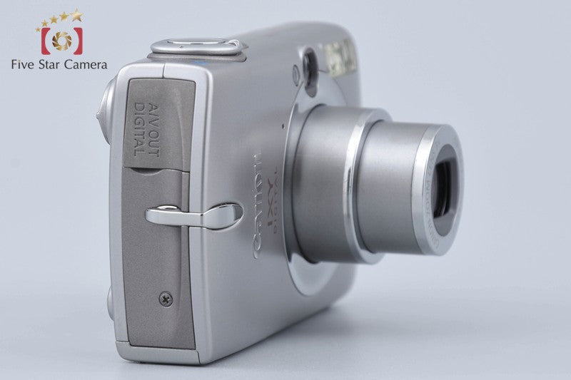 Canon IXY Digital 600 7.1 MP Digital Camera w/ Box